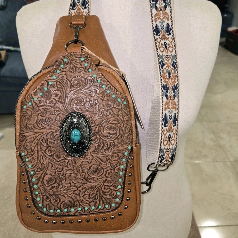 Sam And Hadley Brown Embossed Sling Bag with Turquoise Accents Western NWT Aztec - Picture 3 of 6
